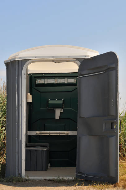 Professional porta potty rental in St Louis, MI